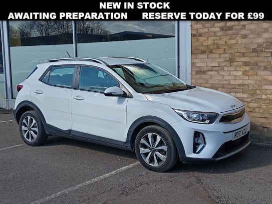 A null KIA STONIC 1.0 T-GDi 2 SUV 5dr Petrol DCT Euro 6 (s/s) (99 bhp)