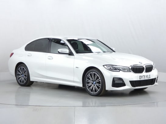 A null BMW 3 SERIES 2.0 330e 12kWh M Sport Saloon 4dr Petrol Plug-in Hybrid Auto Euro 6 (s/s) (