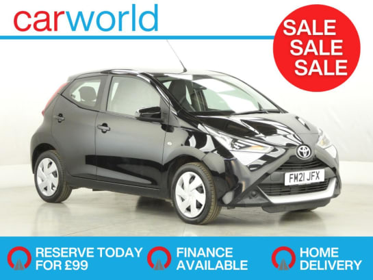A null TOYOTA AYGO 1.0 VVT-i x-play Hatchback 5dr Petrol Manual Euro 6 (s/s) (71 ps)
