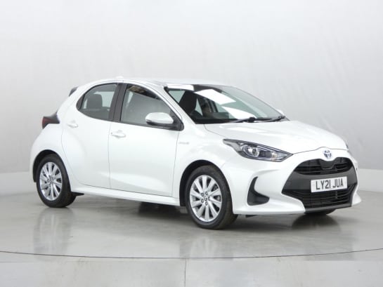 A null TOYOTA YARIS 1.5 VVT-h Icon Hatchback 5dr Petrol Hybrid E-CVT Euro 6 (s/s) (116 ps)