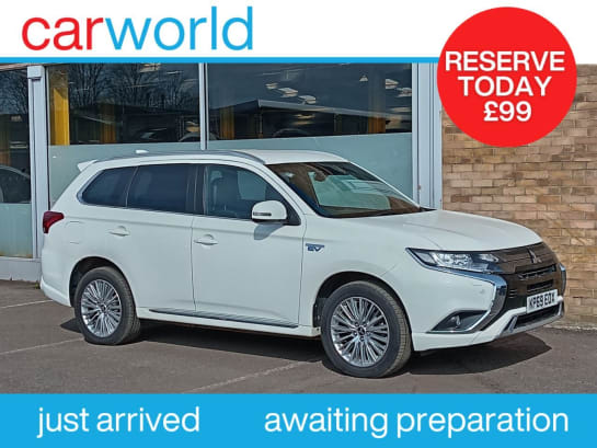 A null MITSUBISHI OUTLANDER 2.4h TwinMotor 13.8kWh Dynamic Safety SUV 5dr Petrol Plug-in Hybrid CVT 4WD
