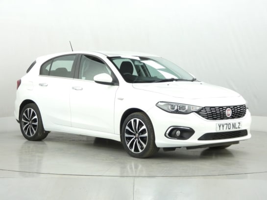 A null FIAT TIPO 1.6 MultiJetII Lounge Hatchback 5dr Diesel Manual Euro 6 (s/s) (120 ps)