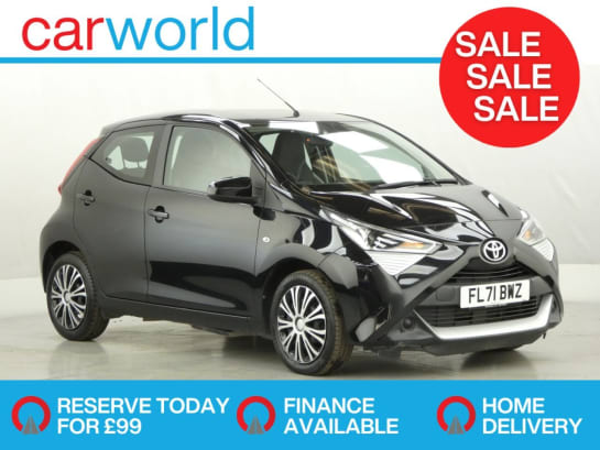 A null TOYOTA AYGO 1.0 VVT-i x-play Hatchback 5dr Petrol Manual Euro 6 (s/s) (71 ps)