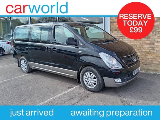 A null HYUNDAI I800 2.5 CRDi SE MPV 5dr Diesel Auto Euro 6 (170 ps)