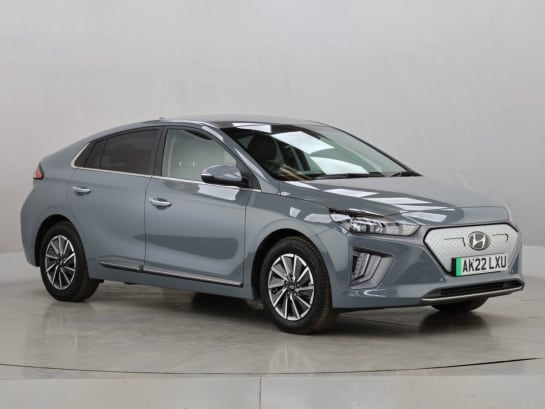A null HYUNDAI IONIQ 38.3kWh Premium SE Hatchback 5dr Electric Auto (136 ps)