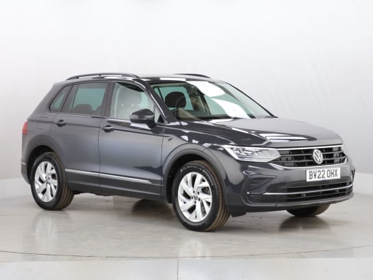 A null VOLKSWAGEN TIGUAN 1.5 TSI Life SUV 5dr Petrol Manual Euro 6 (s/s) (150 ps)