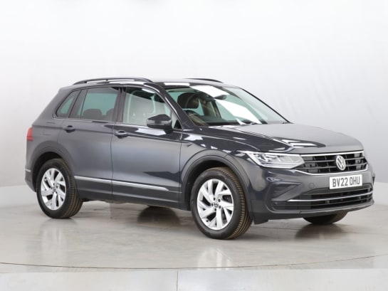 A null VOLKSWAGEN TIGUAN 1.5 TSI Life SUV 5dr Petrol Manual Euro 6 (s/s) (150 ps)