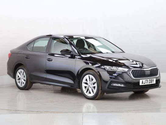 A null SKODA OCTAVIA 1.4 TSI iV 13kWh SE Technology Hatchback 5dr Petrol Plug-in Hybrid DSG Euro