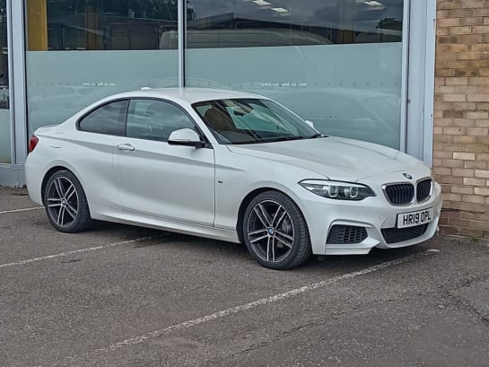 A null BMW 2 SERIES 1.5 218i GPF M Sport Coupe 2dr Petrol Manual Euro 6 (s/s) (136 ps)