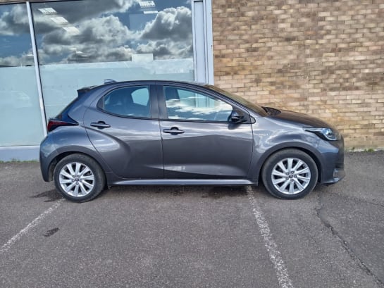 A null TOYOTA YARIS 1.5 VVT-h Icon Hatchback 5dr Petrol Hybrid E-CVT Euro 6 (s/s) (116 ps)