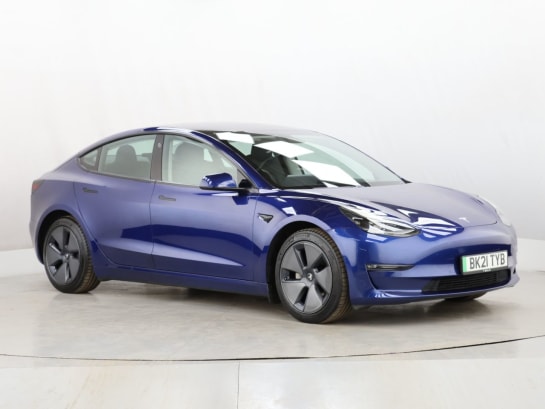 A null TESLA MODEL 3 (Dual Motor) Long Range Saloon 4dr Electric Auto 4WDE (346 ps)