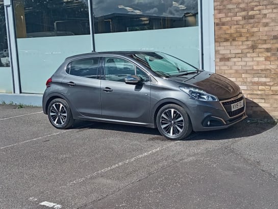 A null PEUGEOT 208 1.2 PureTech Tech Edition Hatchback 5dr Petrol Manual Euro 6 (s/s) (82 ps)