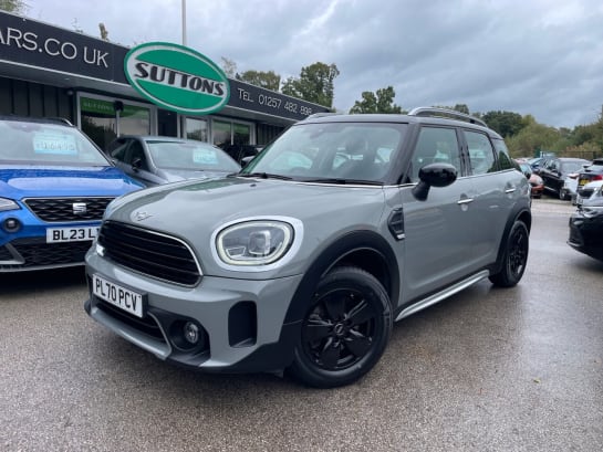 A null MINI MINI COUNTRYMAN 1.5 COOPER CLASSIC 5d 134 BHP 1 PRIVATE KEEPER & MINI SERVICE`D