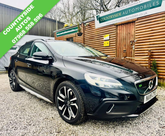 A null VOLVO V40 CROSS COUNTRY 1.5 T3 GPF Pro Hatchback 5dr Petrol Auto Euro 6 (s/s) (152 ps) PAN ROOF # H