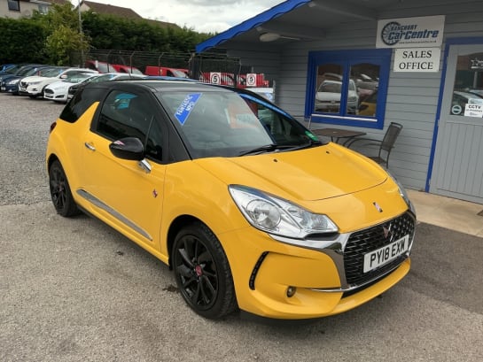 A null DS AUTOMOBILES DS 3 1.6 BlueHDi Performance Line Hatchback 3dr Diesel Manual Euro 6 (s/s) (100