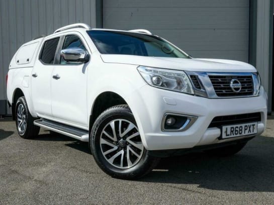 A 2018 NISSAN NAVARA 2.3 dCi Tekna Pickup Double Cab 4dr Diesel Manual 4WD Euro 6 (s/s) (190 ps)