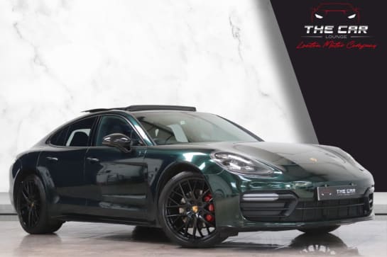 A 2017 PORSCHE PANAMERA 4 PDK