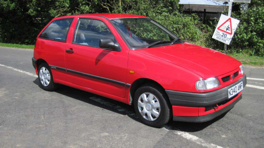 A 1995 SEAT IBIZA 1.4 CLS 3dr