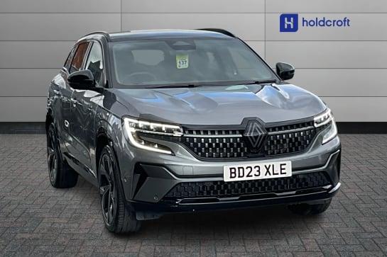 A 2023 RENAULT AUSTRAL E-Tech FHEV Iconic Esprit Alpine 5dr Auto 4C