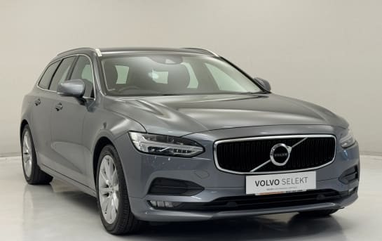 A 2019 VOLVO V90 2.0 T4 Momentum Plus 5dr Geartronic