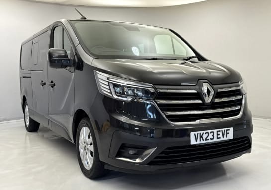 A 2023 RENAULT TRAFIC LL30 Blue dCi 170 Extra 9 Seater EDC