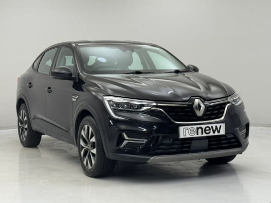A 2022 RENAULT ARKANA 1.6 E-TECH Hybrid 145 Iconic 5dr Auto
