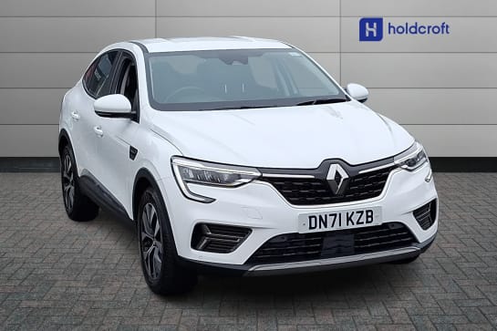 A 2021 RENAULT ARKANA 1.6 E-TECH Hybrid 145 Iconic 5dr Auto