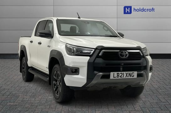 A 2021 TOYOTA HILUX Invincible X D/Cab Pick Up 2.8 D-4D Auto