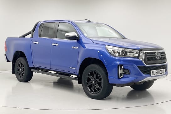 A 2018 TOYOTA HILUX INVINCIBLE X LIMITED EDITION 4WD D-4D DCB