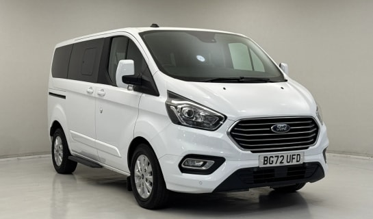 A 2022 FORD TOURNEO CUSTOM 1.0 EcoBoost PHEV 126ps L/R 8 Seater Titanium Auto