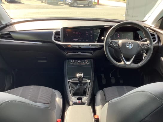 A 2023 VAUXHALL GRANDLAND 1.2 Turbo GS 5dr