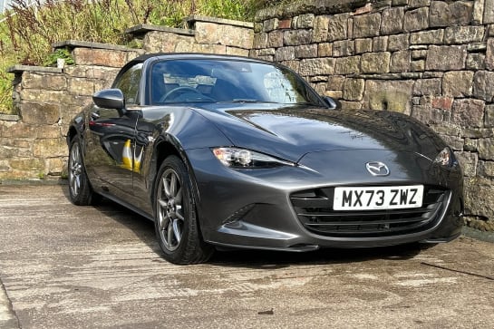 A 2023 MAZDA MX-5 1.5 [132] Exclusive-Line 2dr