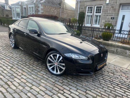 A null JAGUAR XJ 3.0 d V6 R SPORT Auto 296 BHP