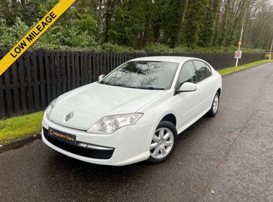 A null RENAULT LAGUNA 2.0 EXPRESSION 16V 5d 140 BHP over 100 cars in stock