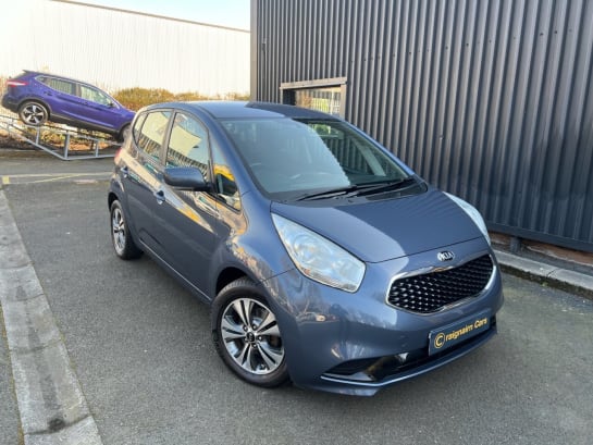 A 2015 KIA VENGA CRDI 2