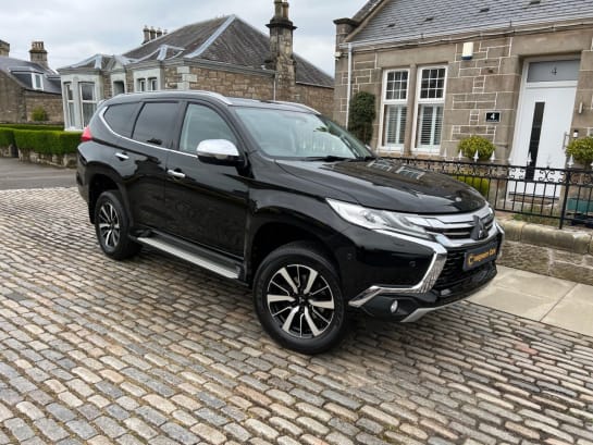 A null MITSUBISHI SHOGUN SPORT 2.4D 4 SUV 5dr Diesel Auto 4WD Euro 6 (181 ps)