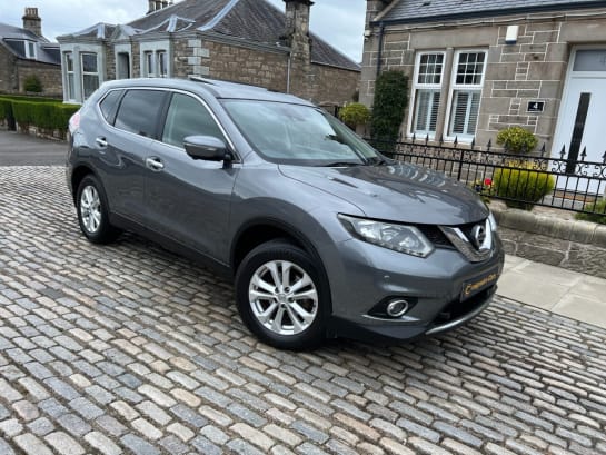 A 2015 NISSAN X-TRAIL 1.6 dCi Acenta SUV 5dr Diesel Manual 4WD Euro 5 (s/s) (130 ps)