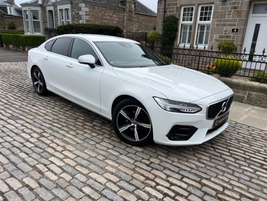 A null VOLVO S90 2.0 D4 R-Design Saloon 4dr Diesel Auto Euro 6 (s/s) (190 ps)