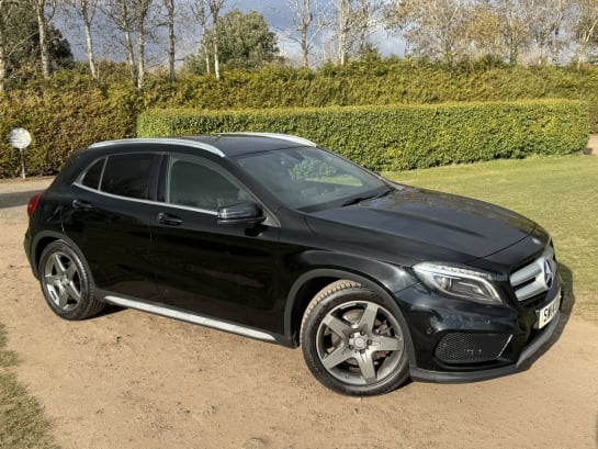 A null MERCEDES-BENZ 180 2.1 GLA220 CDI AMG Line SUV 5dr Diesel 7G-DCT 4MATIC Euro 6 (s/s) (170 ps)