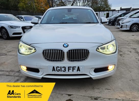 A 2013 BMW 1 SERIES 116i -SPORTS-1.6L PETROL-AUTOMATIC-ULEZ/CAZ PASS-FREE 15MONTHS GOLD WARRANTY & 12 MONTHS AA WARRANTY