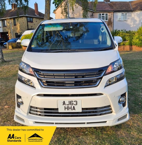 A null TOYOTA VELLFIRE 3.5l V6-GOLDEN EYES EDITION-DUAL SUNROOF-UPGRADED CAR-ULEZ/CAZ PASS-FREE 18MONTHS GOLD WARRANTY &  FREE 12MONTHS AA BREAKDOWN COVER