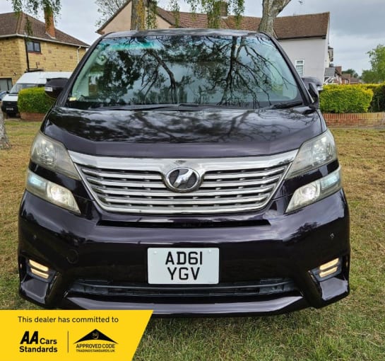 A null TOYOTA VELLFIRE 2.4L PETROL-HOT/COOL BOX-ULEZ/CAZ PASS-FREE 18MONTHS GOLD WARRANTY & 12MONTHS AA BREAKDOWN COVER