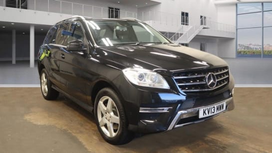 A null MERCEDES-BENZ M-CLASS 3.0 ML350 V6 BlueTEC Sport SUV 5dr Diesel G-Tronic 4WD Euro 6 (s/s) (258 ps