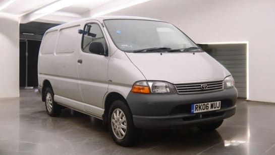 A null TOYOTA HI-ACE 2.5 D-4D 280 GS (1 Side / Twin Rear Doors) Diesel Manual (88 bhp)