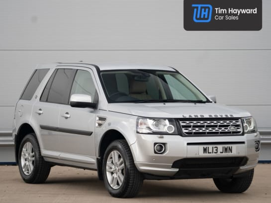 A null LAND ROVER FREELANDER 2 2.2 TD4 XS SUV 5dr Diesel Manual 4WD Euro 5 (s/s) (150 ps)