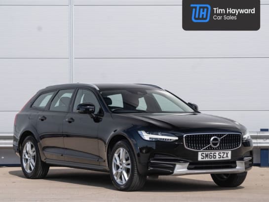 A null VOLVO V90 CROSS COUNTRY 2.0 D5 PowerPulse Estate 5dr Diesel Auto AWD Euro 6 (s/s) (235 ps) [Winter