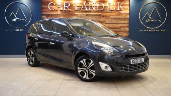 A null RENAULT GRAND SCENIC 1.5 dCi Dynamique TomTom MPV 5dr Diesel EDC Euro 5 (110 ps)