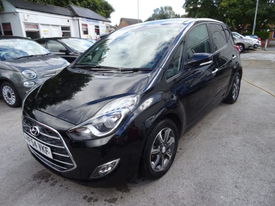 A null HYUNDAI IX20 1.6 CRDi Blue Drive Premium Hatchback 5dr Diesel Manual Euro 6 (s/s) (115 p