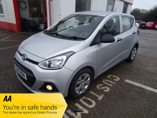 A null HYUNDAI I10 1.0 S Air Hatchback 5dr Petrol Manual Euro 5 (66 ps)