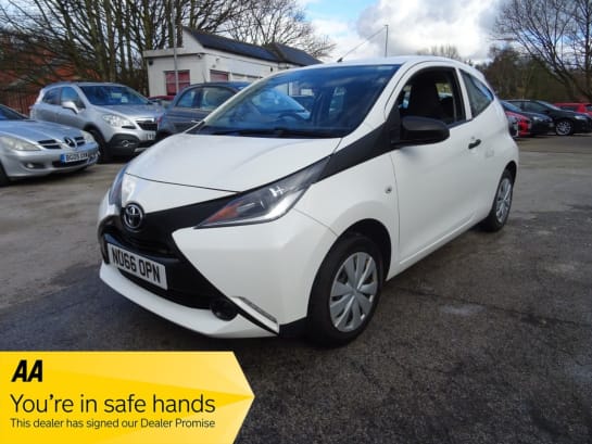 A null TOYOTA AYGO 1.0 VVT-i x Hatchback 3dr Petrol Manual Euro 5 Euro 5 (68 ps) recent new cl